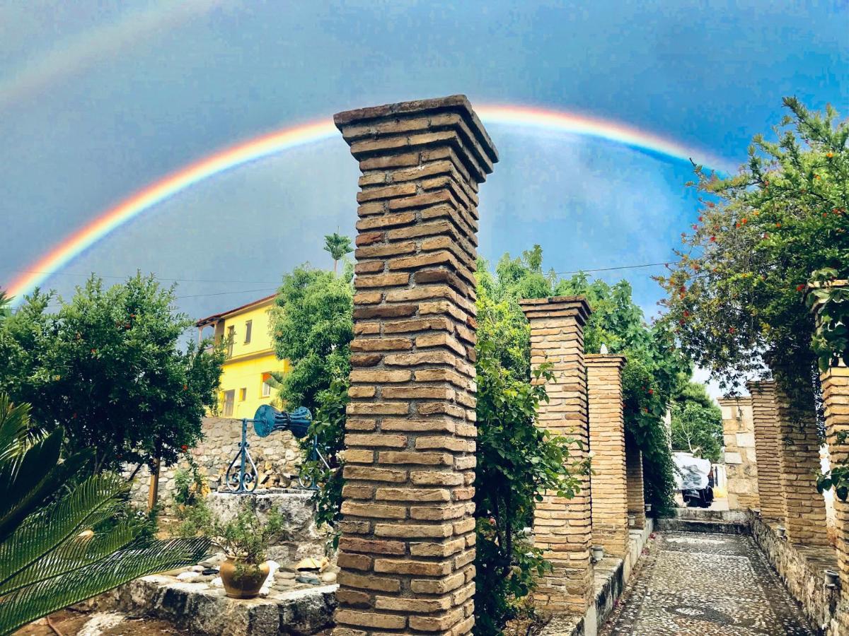 Archontiko Art Hotel Galaxidi ภายนอก รูปภาพ