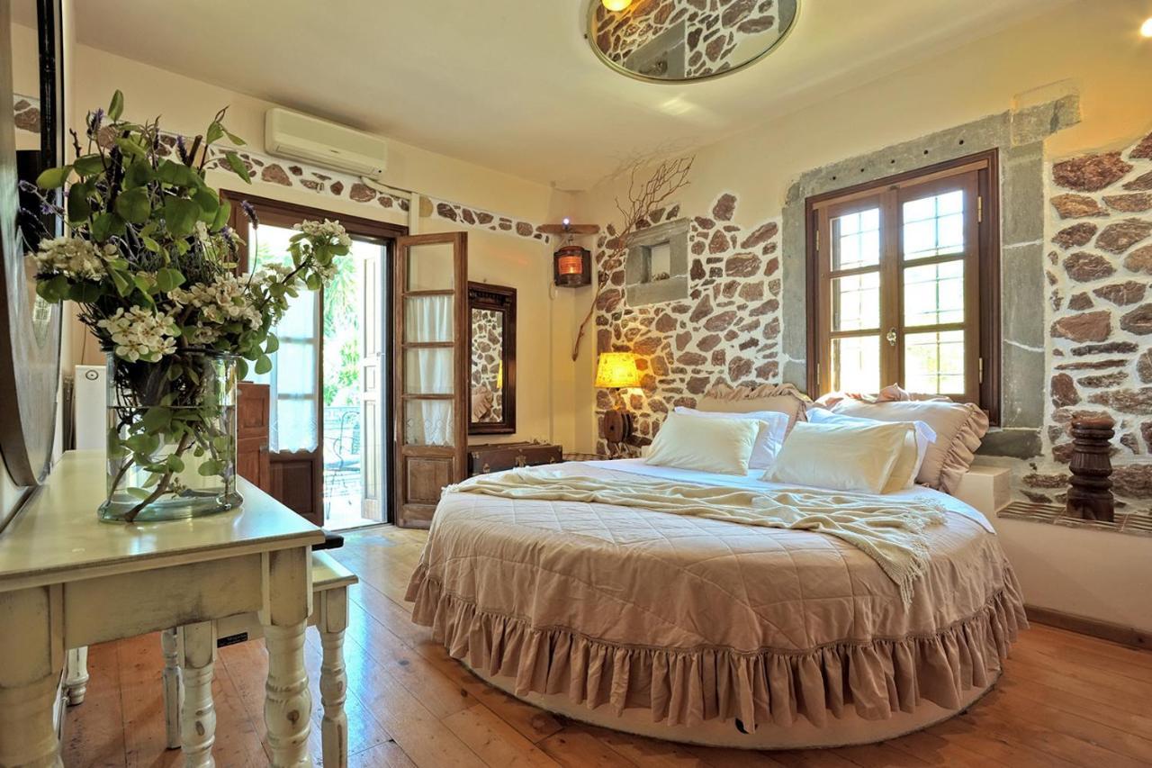 Archontiko Art Hotel Galaxidi ภายนอก รูปภาพ