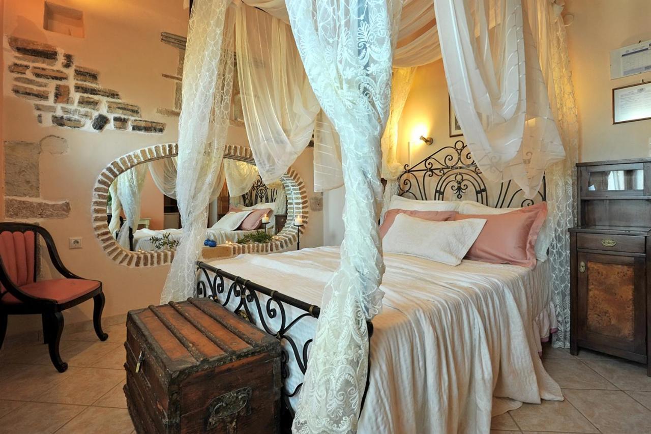 Archontiko Art Hotel Galaxidi ภายนอก รูปภาพ