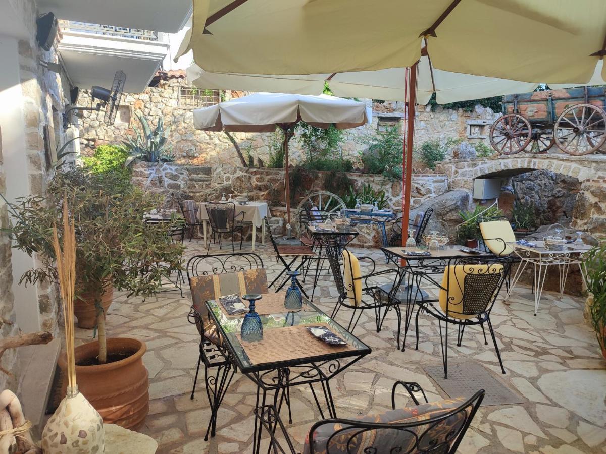 Archontiko Art Hotel Galaxidi ภายนอก รูปภาพ